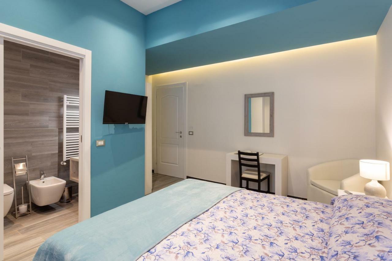 Le Stanze Di Carla! Bagno Privato, Cucina In Comune Firenze Bagian luar foto
